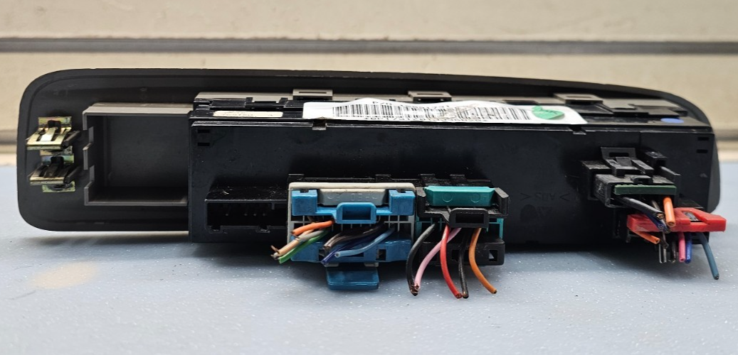 🔥02-05 GMC ENVOY DRIVER LEFT SIDE WINDOW SWITCH CONTROL MASTER POWER TAN OEM