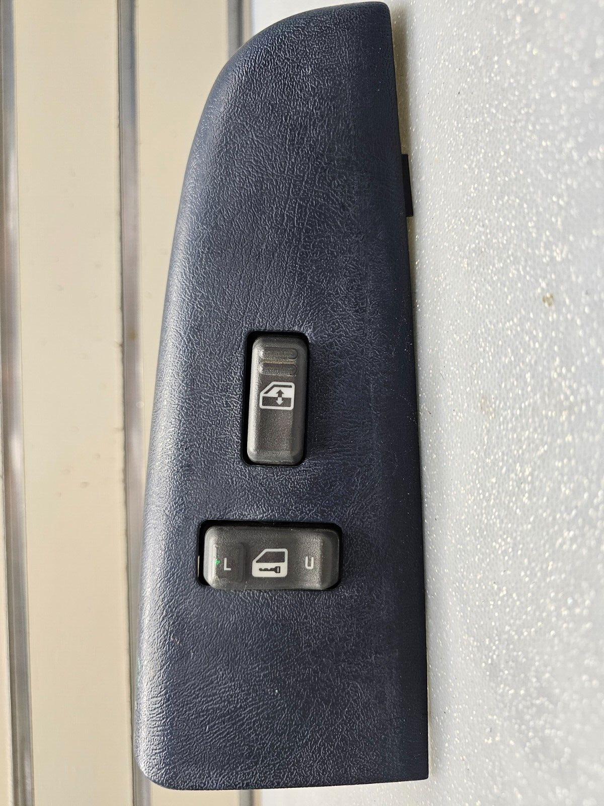 🔥99-02 Silverado SIERRA Front RIGHT Passenger Power Window Switch Lock Blue WS3