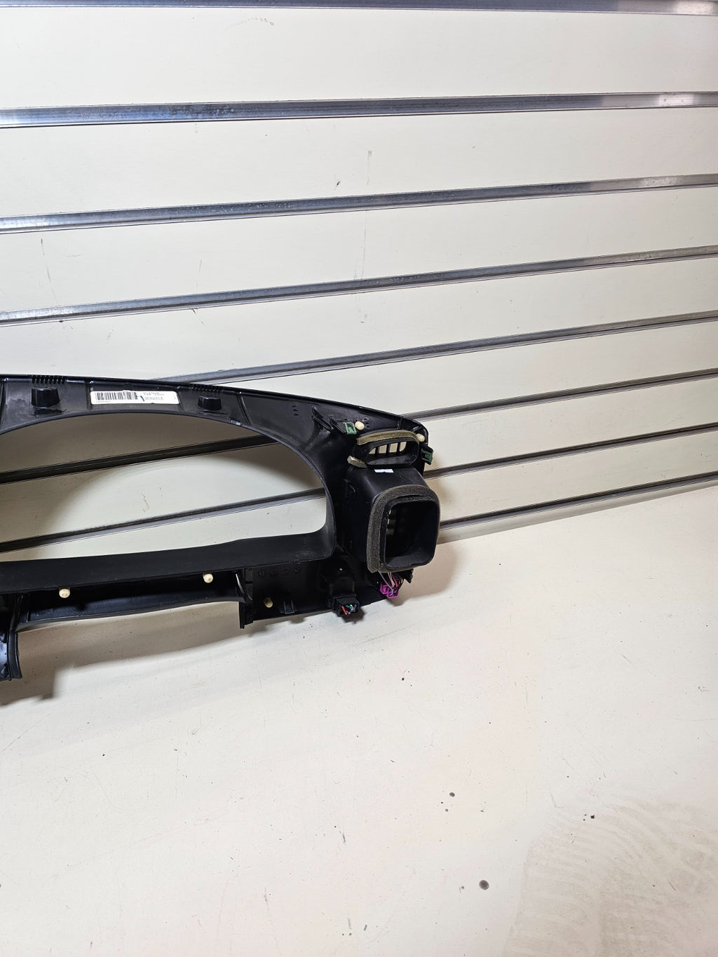 01-06 Tribute Dash Instrument Cluster Speedometer Bezel Trim Panel Black/Silver