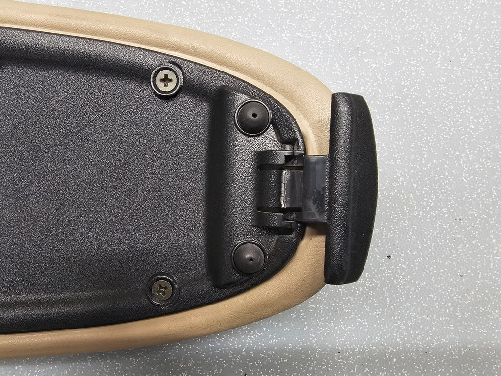 🔥00-07 FOCUS CENTER CONSOLE LID ARMREST LID COVER LEATHER STORAGE ASSEMBLY TAN