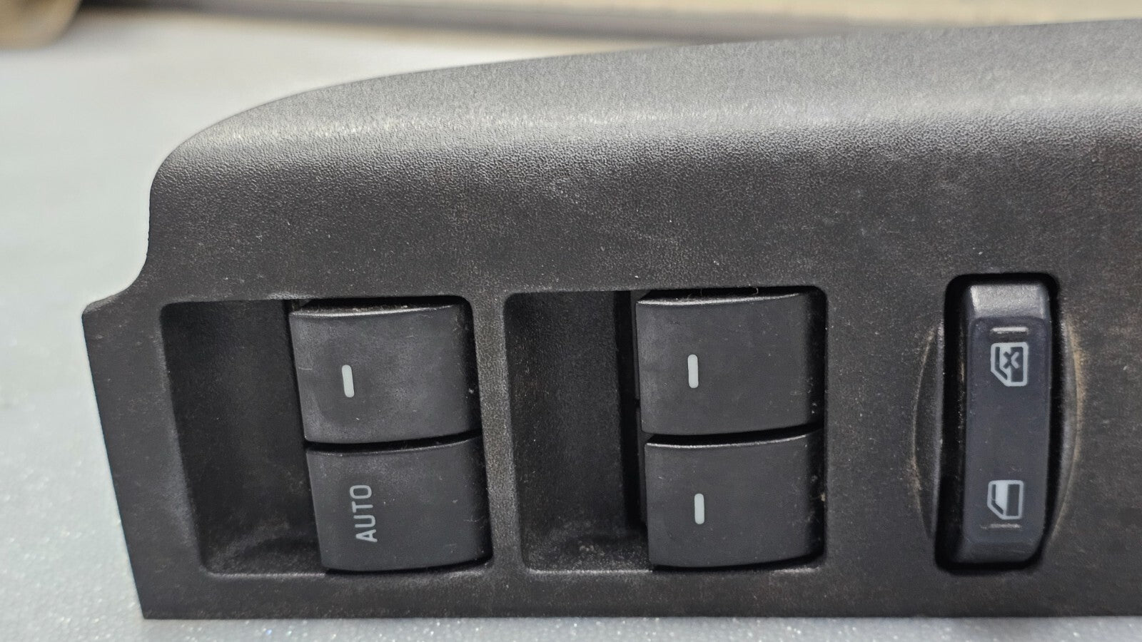 🔥08-12 Escape Focus Left Driver Door Master Power Window Switch Assembly Black