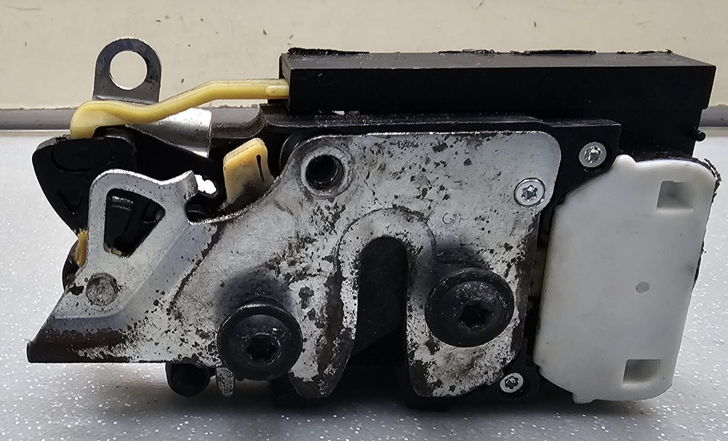 🔥04-09 UPLANDER VENTURE MONTANA TRUNK TAILGATE LIFT GATE LATCH HATCH LOCK OEM