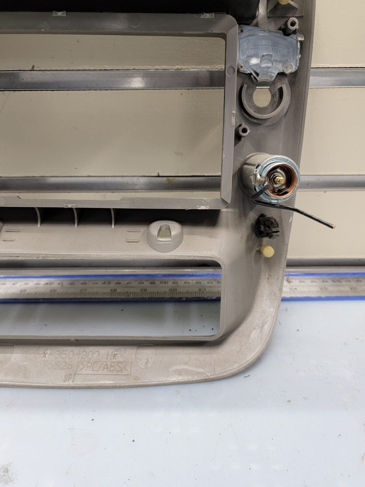 🔥95-10 Ranger EXPLORER Radio Center Dash Trim Bezel 4x4 Fog Air Vent SILVER B2