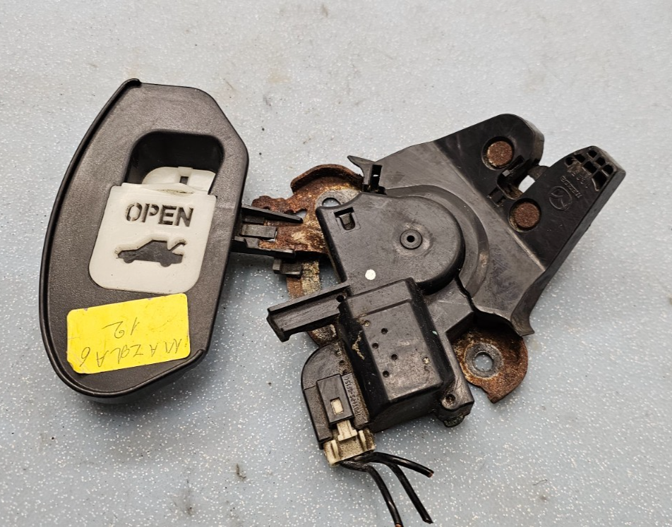 09-13 Mazda 3 6 Sedan Power Trunk Latch Lid Deck Lock Release Tailgate Actuator