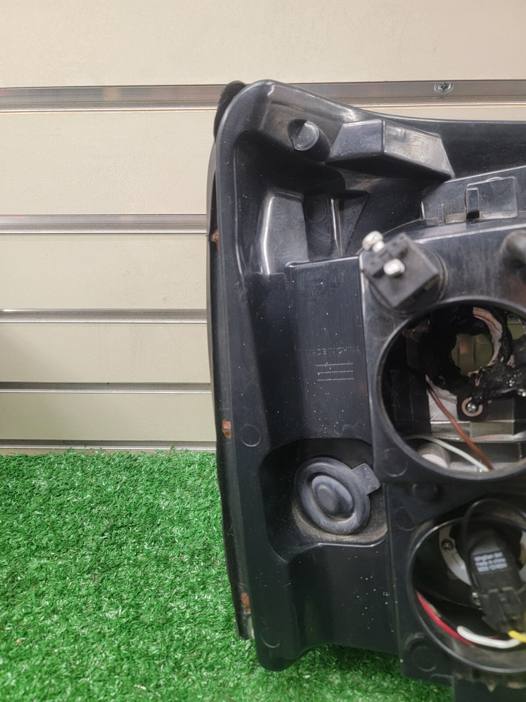 🔥2002 - 2006 Cadillac Escalade EXT ESV Headlight Left LH  HID OEM