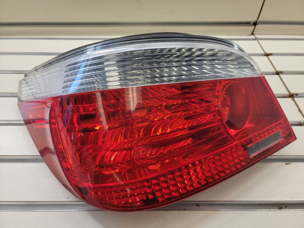 🔥2008 - 2010 BMW 5S  528i 535i 530i 550i Tail light taillight lamp left driver