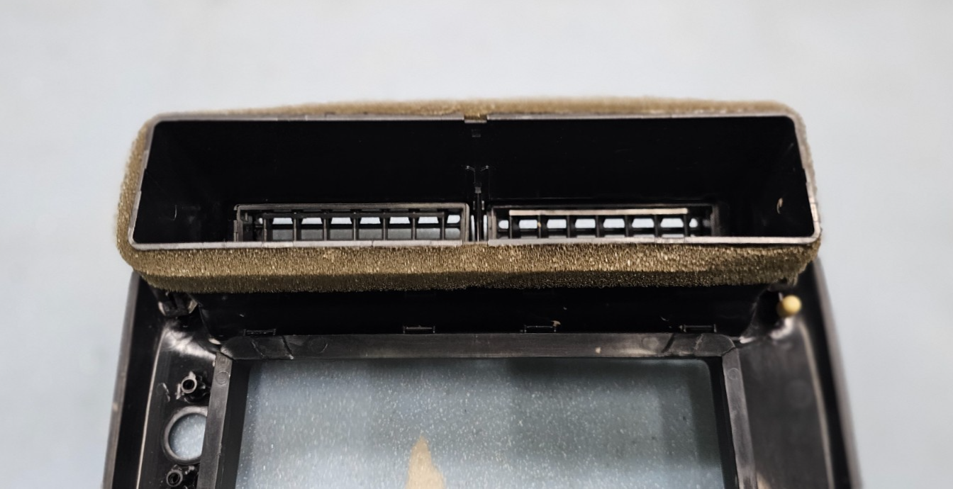 95-10 Ranger Explorer Center Dash Radio Stereo Display Bezel Trim Panel BLACK B2