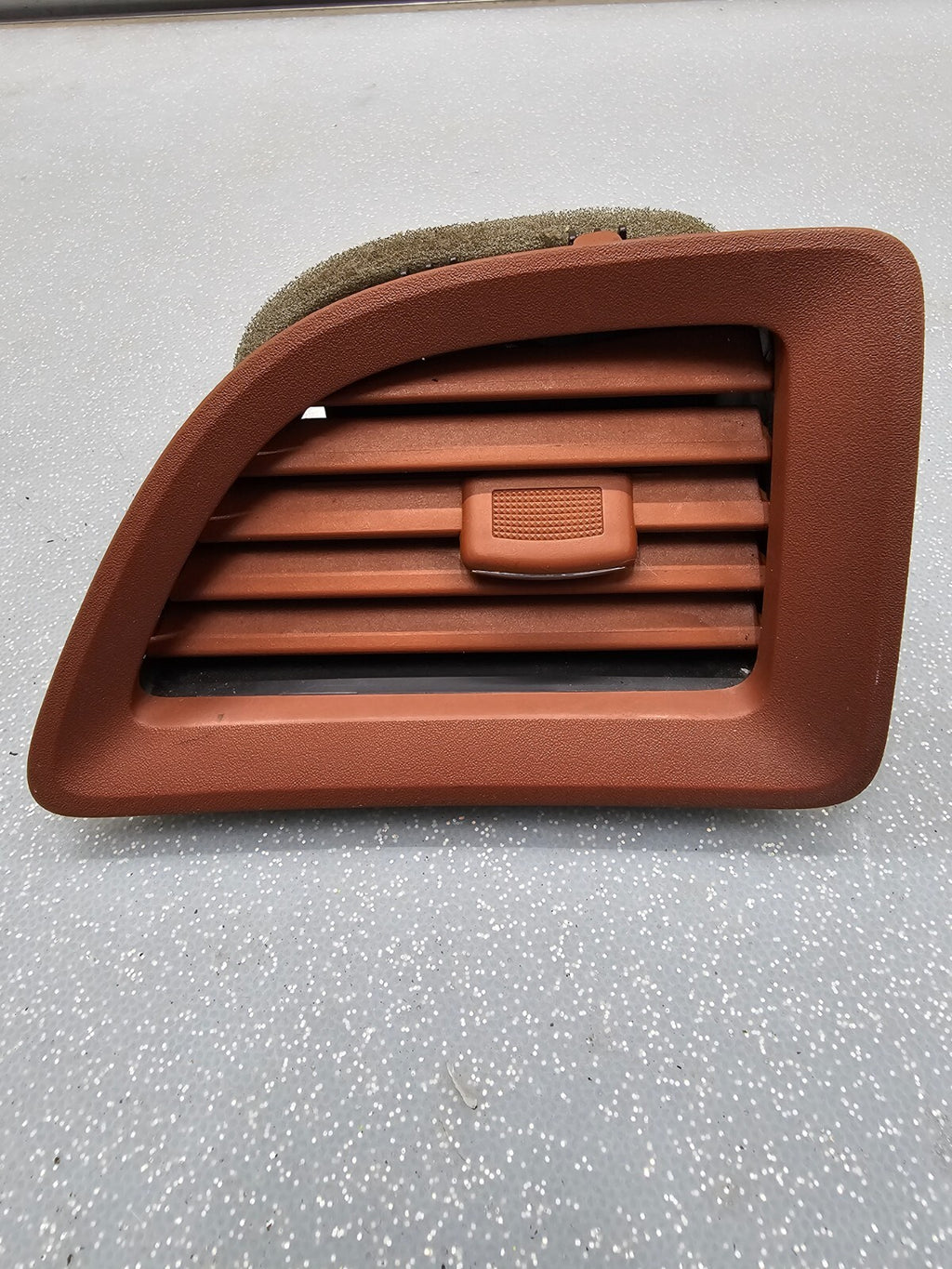 08-12 Chevy MALIBU Dash A/C Heater AIR VENT Front RIGHT Passenger Orange VT46
