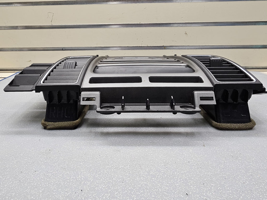 🔥2010-2012 FORD TAURUS CENTER DASH RADIO SURROUND BEZEL TRIM PANEL GRAY OEM