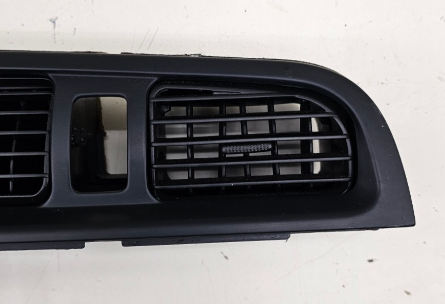 🔥00-04 Legacy Outback Speedometer Instrument Cluster Dash Bezel Air Vent BLACK