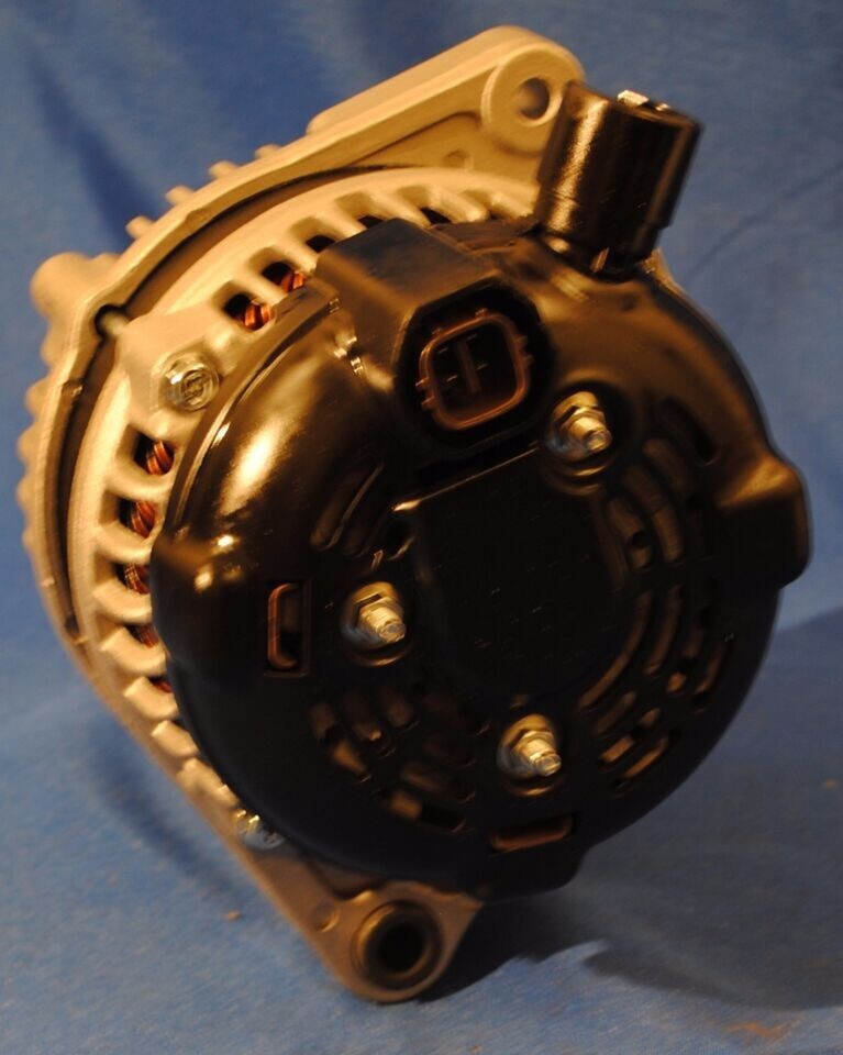 🔥2004-2007  HONDA ACCORD V6 3.0L ALTERNATOR OEM