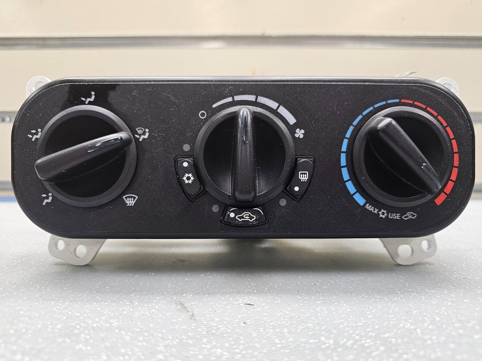 07-09 Patriot Compass Caliber Dash Heater Climate Temperatur Control Conditioner