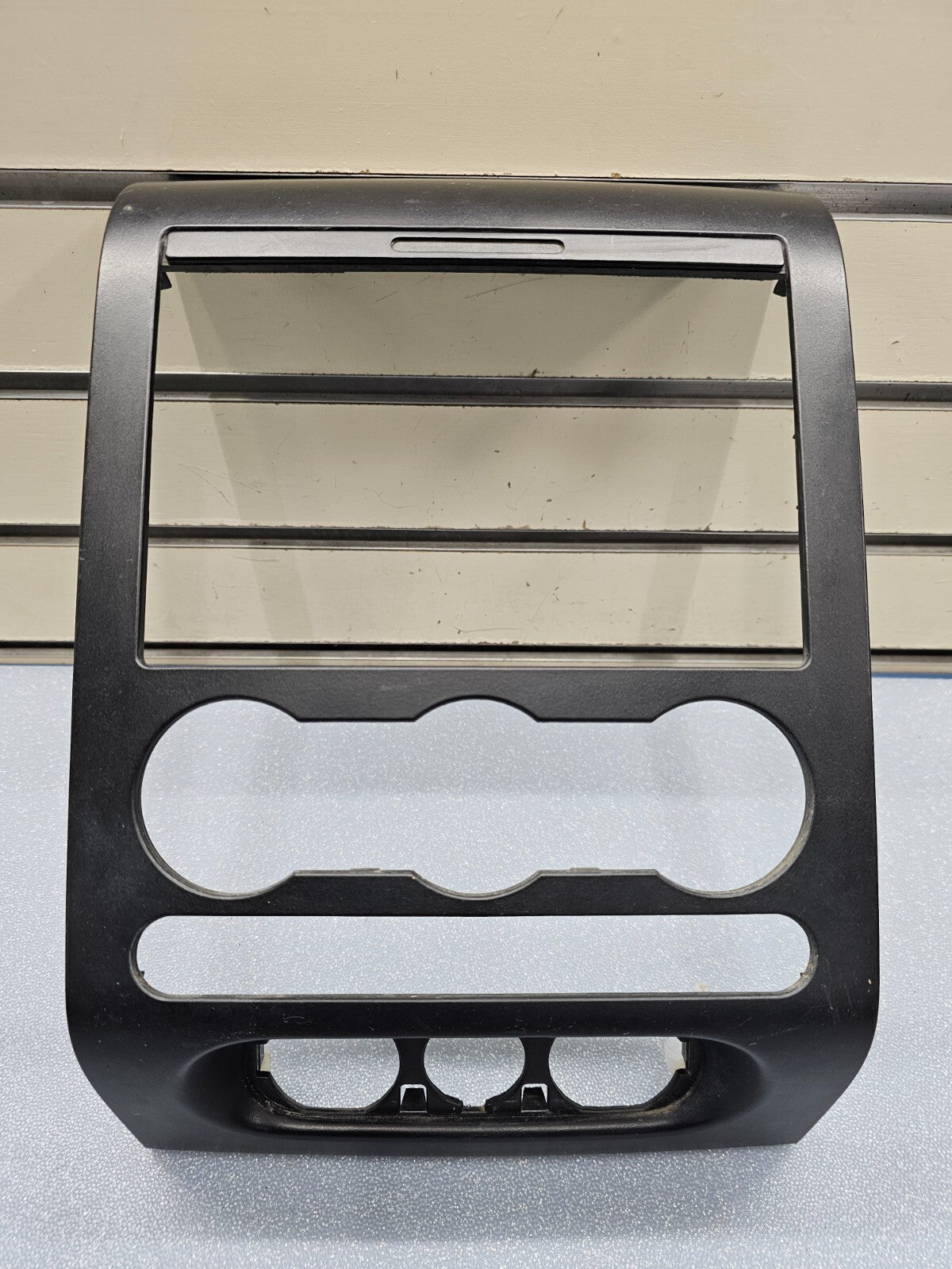 🔥04-08 Ford F-150 Dash Radio Climate Bezel Center Trim Panel CARBON BLACK A3