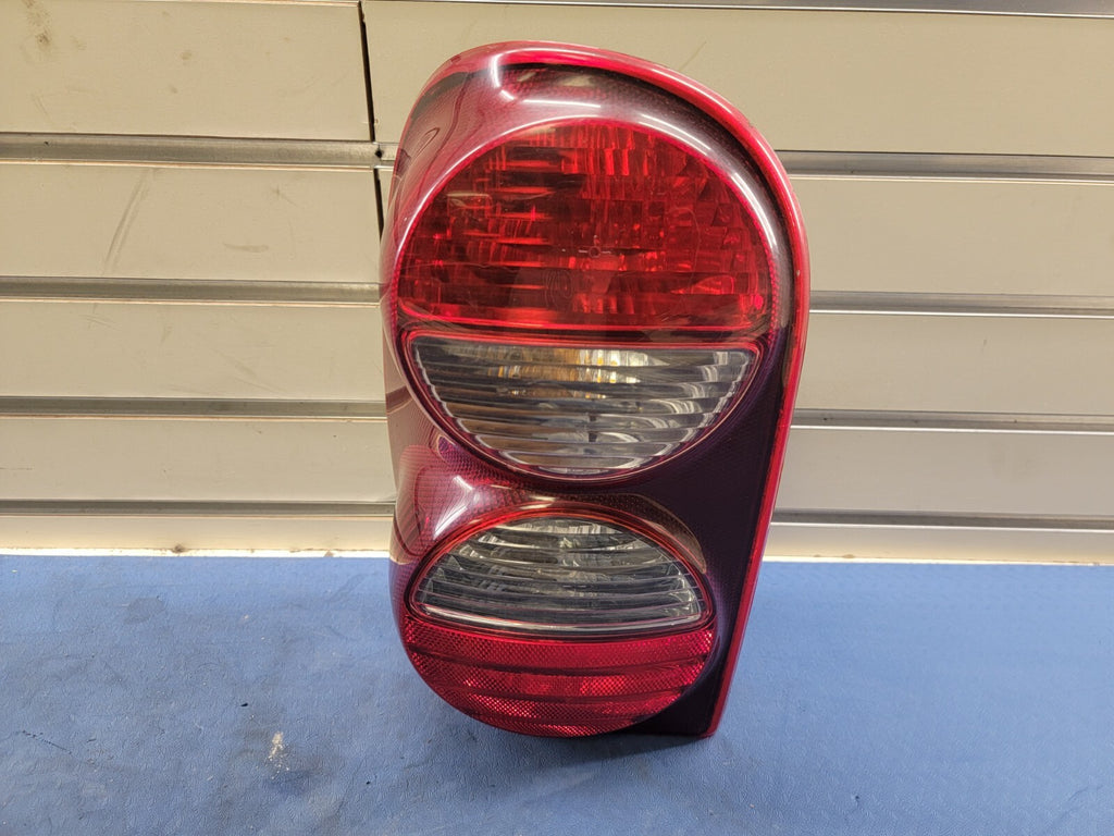 🔥05-07 Jeep Liberty Left Driver Side Tail Light Assembly Chrome Fits OEM
