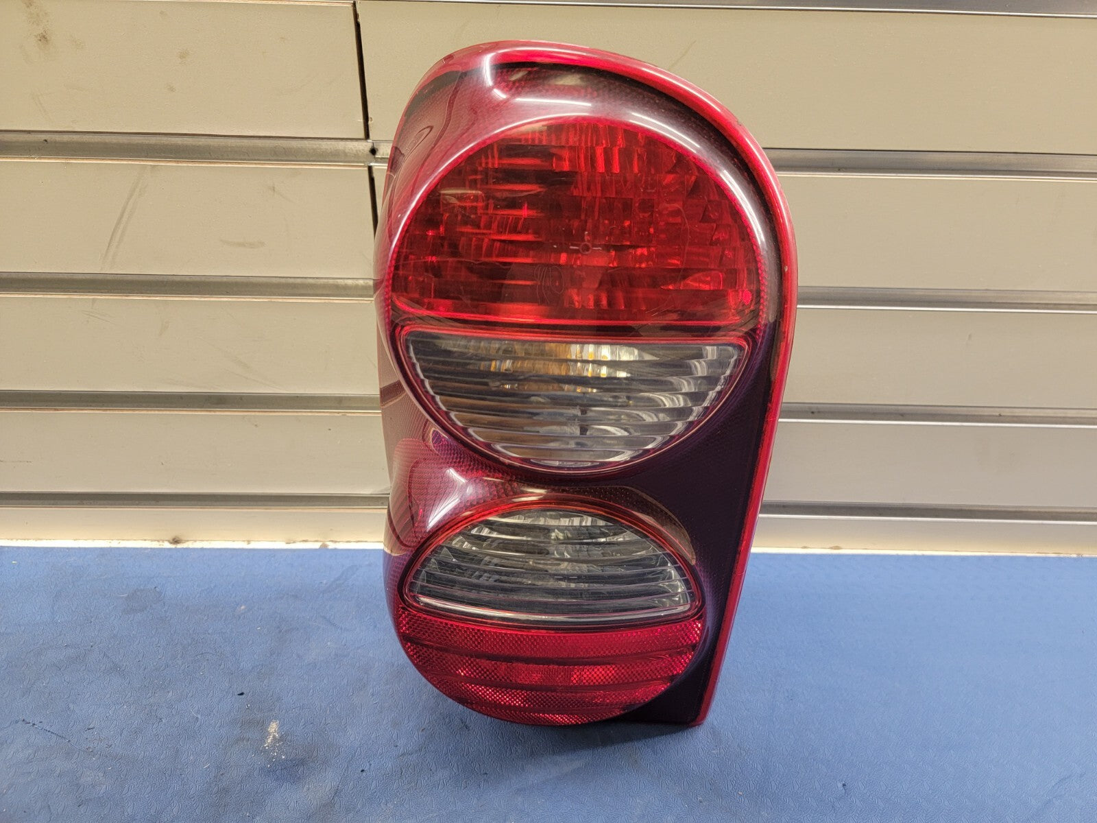 🔥05-07 Jeep Liberty Left Driver Side Tail Light Assembly Chrome Fits OEM