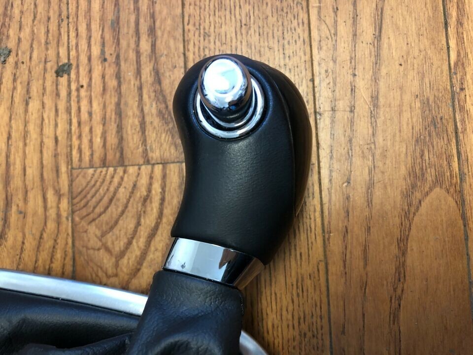 11-13 KIA OPTIMA CENTER AUTO TRANSMISSION FLOOR GEAR SELECTOR SHIFTER KNOB BOOT