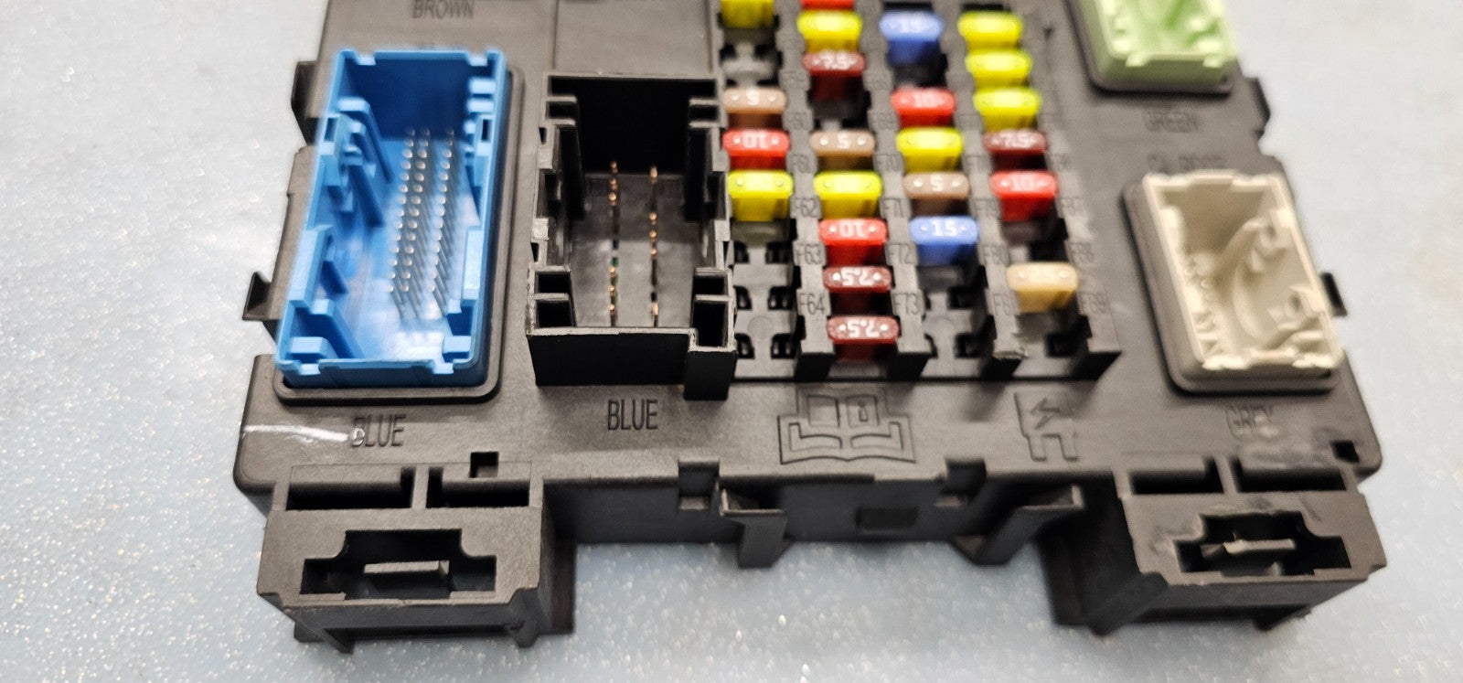 🔥2014 Ford Focus Fuse Box Body Control Module Integrated Power Junction Panel