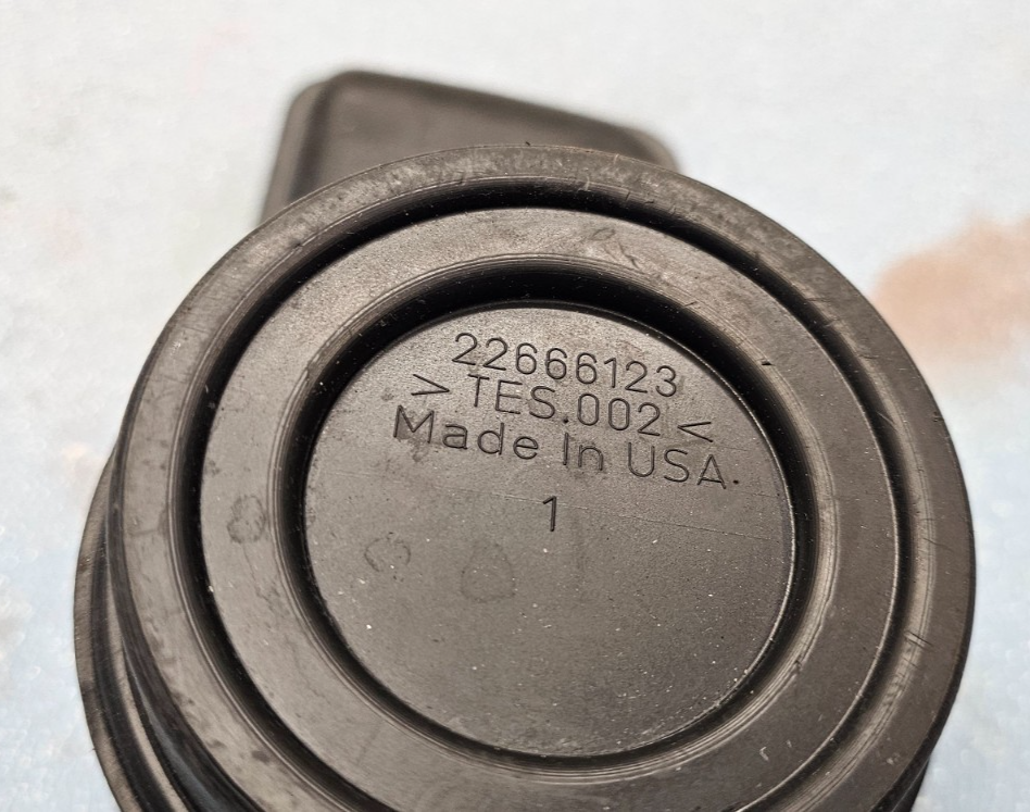 🔥04-07 Chevy Malibu Center Console Cup Holder Rubber Insert Set OEM Black