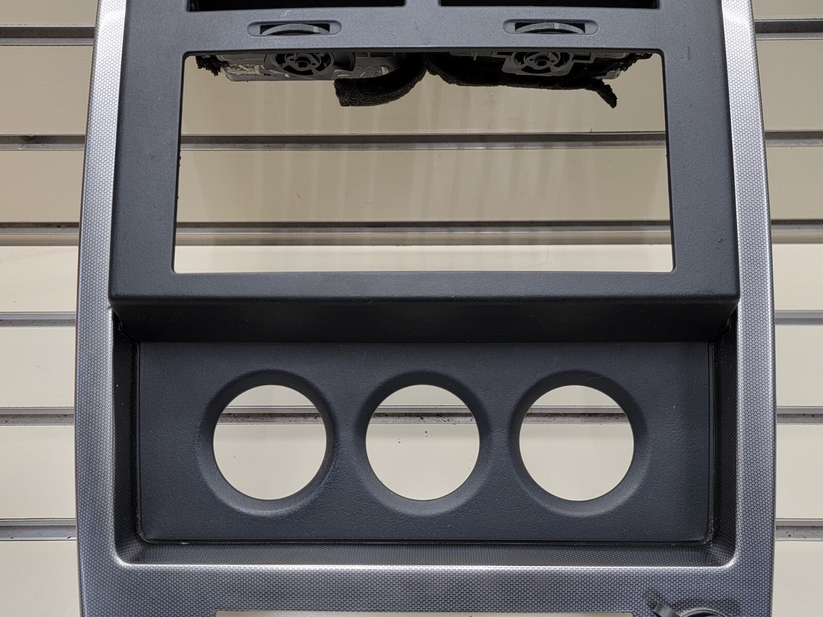 🔥08-12 Liberty Center Dash Radio Stereo Climate Trim Panel Bezel Black/Silver