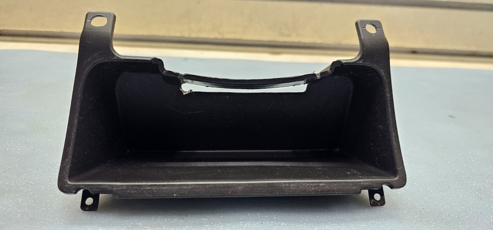 🔥07-09 Pontiac Torrent Center Lower Dash Storage Compartment Box  OEM
