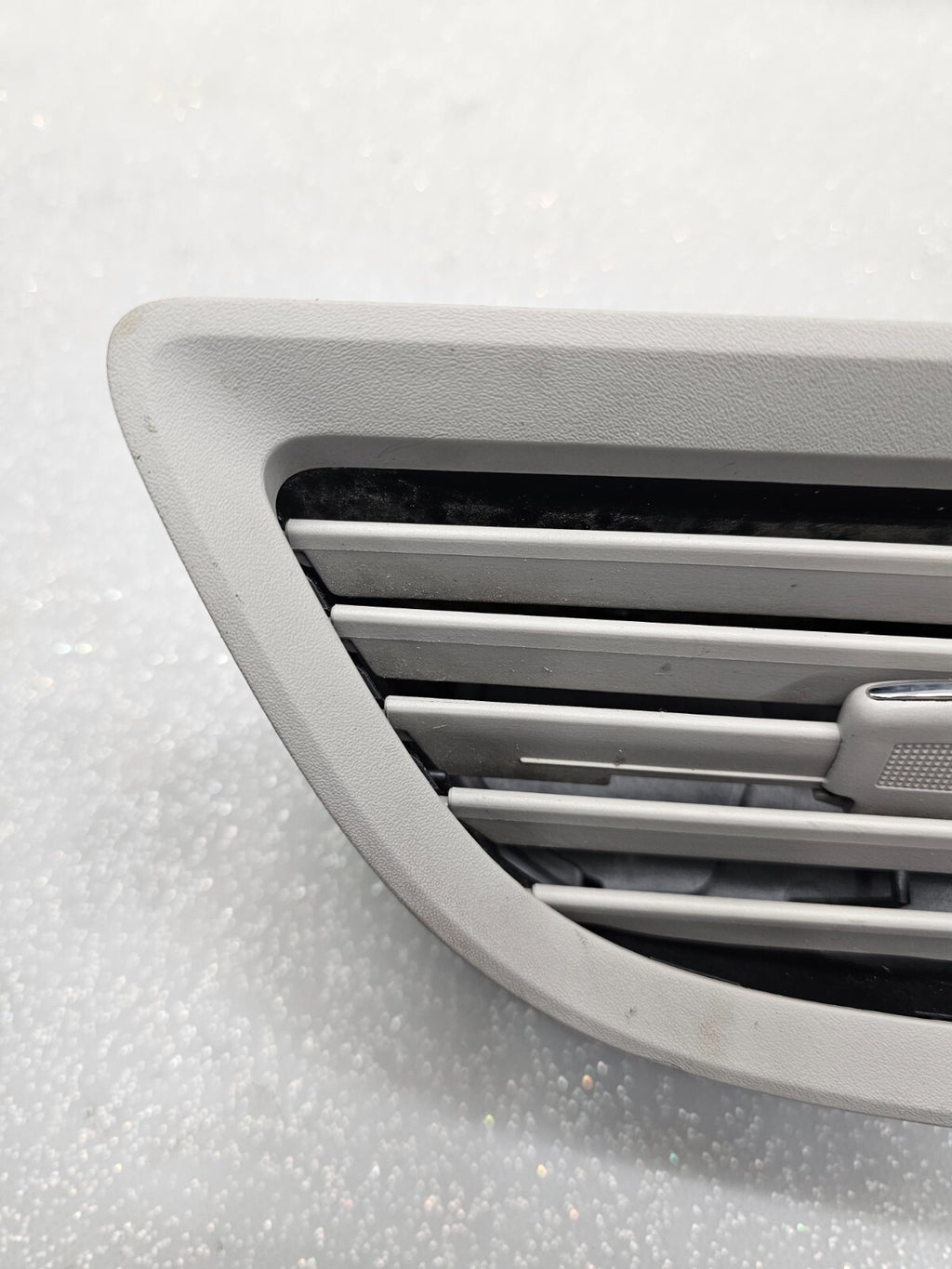🔥08-12 Chevy MALIBU Dash A/C Heater AIR VENT Front left Driver Side Gray VT46