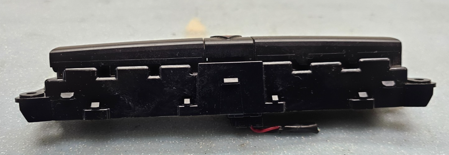 🔥07-10 CHRYSLER SEBRING DODGE AVENGER Dash Emergency Hazard Light Switch OEM