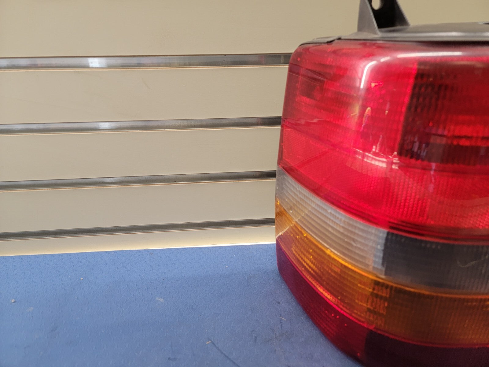 🔥1993-1998 JEEP GRAND CHEROKEE TAIL LIGHT LH DRIVER SIDE OEM USED