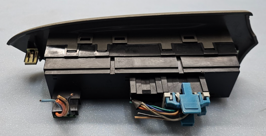 🔥02-05 CHEVY TRAILBLAZER Window Switch Front RIGHT Passenger Side Tan OEM
