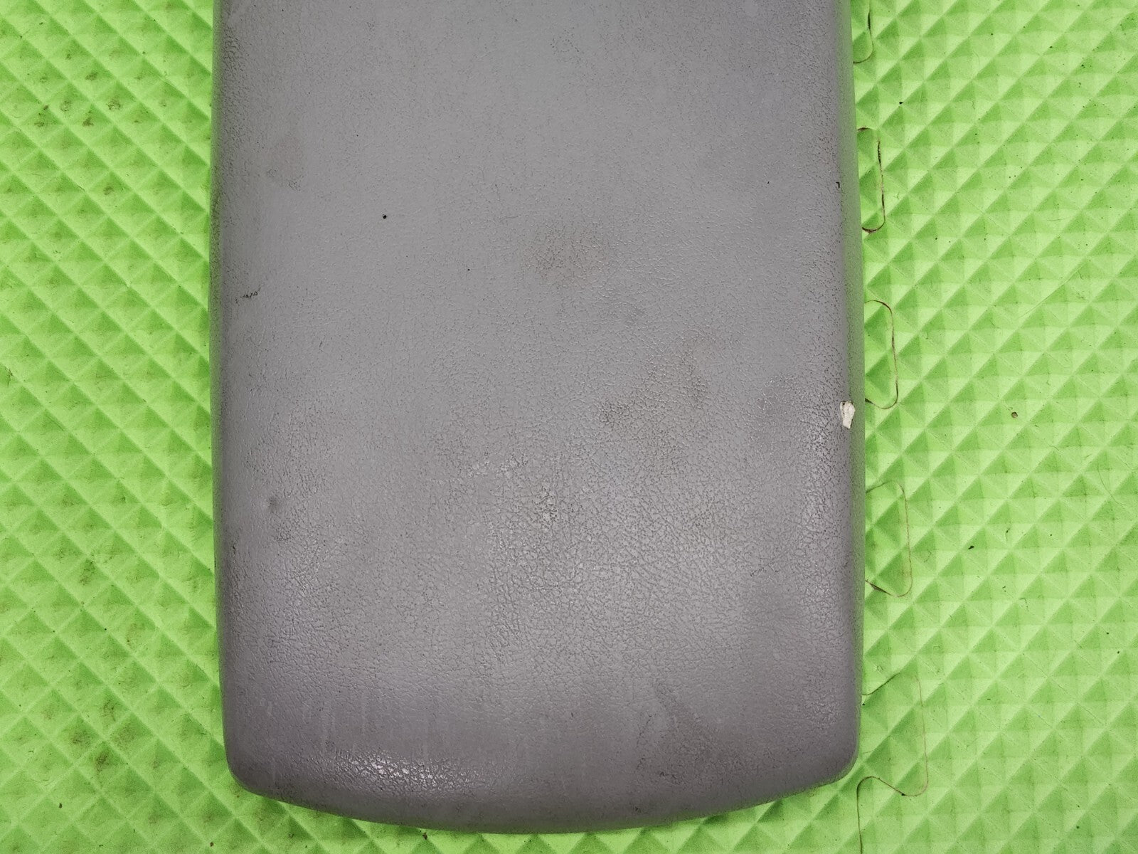 🔥2007-2011 TOYOTA CAMRY CENTER CONSOLE ARM REST LID COVER TOP PAD BOX GRAY