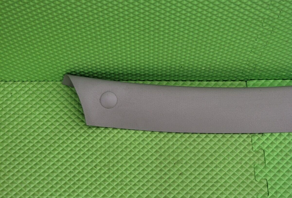 🔥02-09 GMC ENVOY PASSENGER INTERIOR PILLAR TRIM PANEL COVER ASSEMBLY OEM GRAY