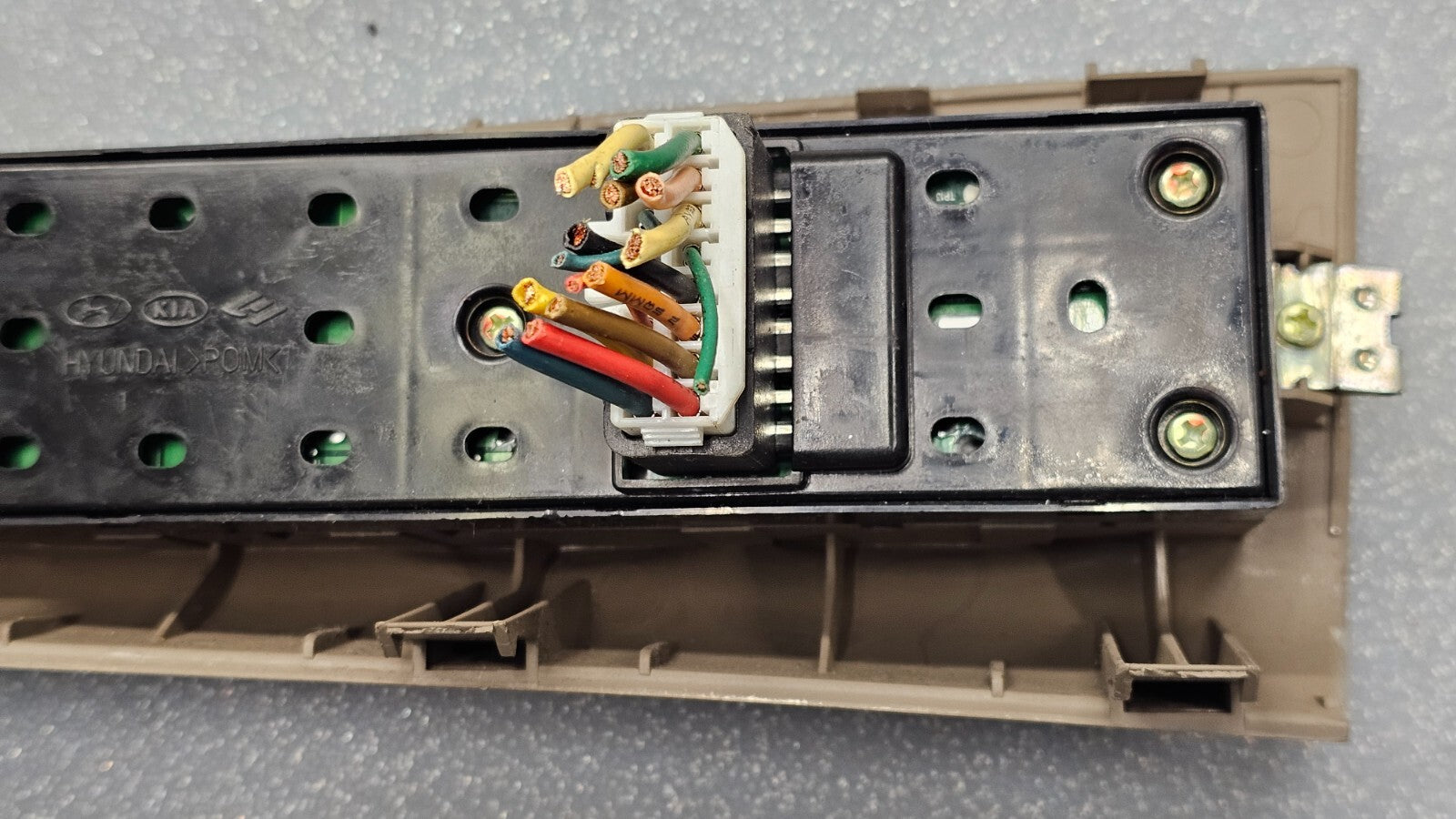 🔥05-10 SPORTAGE LEFT DRIVER MASTER POWER WINDOW SWITCH CONTROL ASSEMBLY TAN OEM