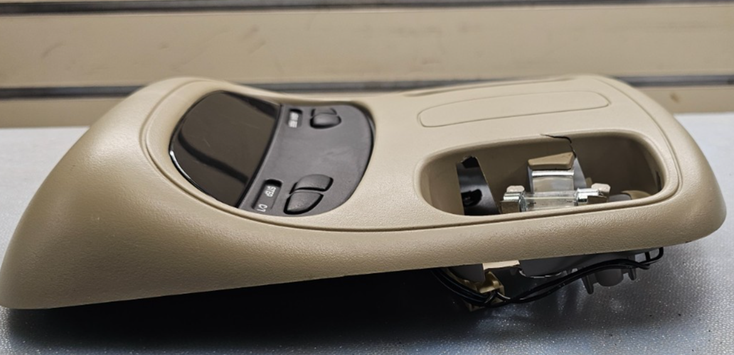🔥02-05 Dodge RAM Overhead Console DOME Light Roof Storage Compartment Tan