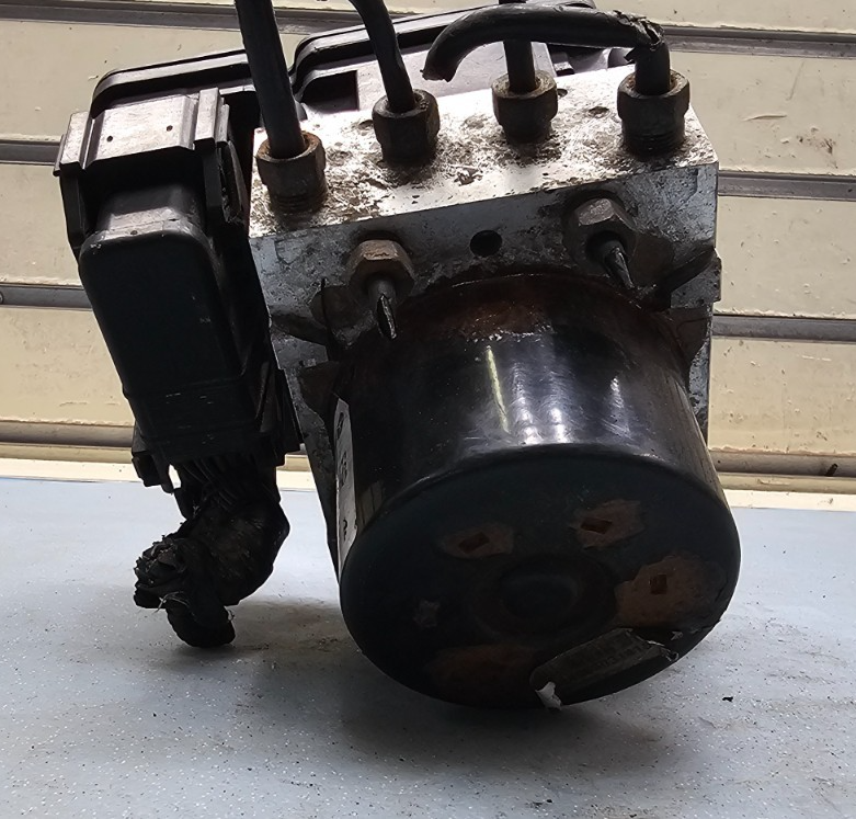 🔥08-10 Grand Caravan Town Country ABS Anti Lock Brake Pump Plug Assembly OEM