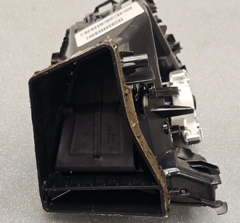 🔥13-19 Ford Escape Dash Right Passenger AC A/C Air Vent Heater Panel Assembly