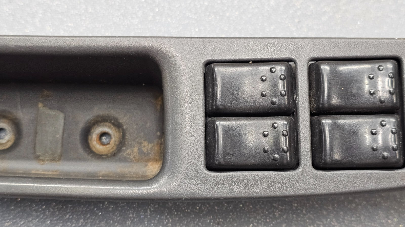 🔥03-07 Saturn Ion Front Left Driver Master Power Window Switch Lock Black OEM