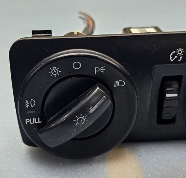 🔥05-07 Five Hundred Taurus Montego Fog Headlight Lamp Dimmer Trunk Switch Black