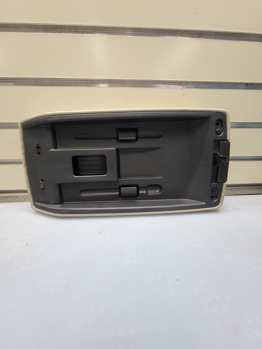 🔥05-07 Chrysler 300 Dodge CHARGER Center Console ARMREST Lid Cover LIGHT TAN