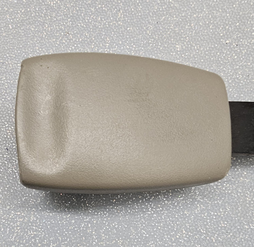 🔥03-06 Escalade Chevy Tahoe Yukon 2nd Second Row Seat Belt Buckle Neutral OEM