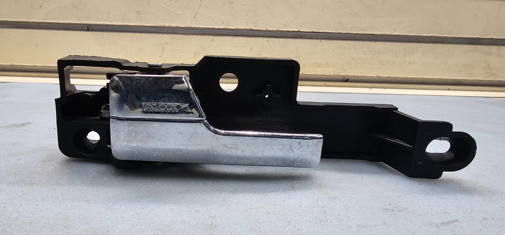 🔥06-12 FORD Fusion Milan MKZ Front Left Driver Inside Chrome Door Handle