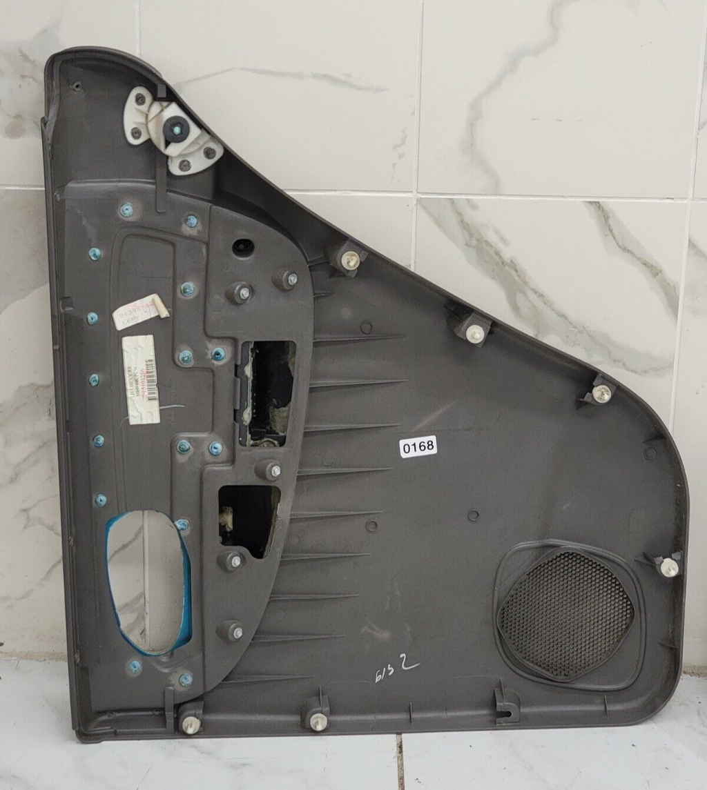🔥2002-2009 CHEVROLET Trailblazer REAR DRIVER LEFT SIDE Door Panel Gray D8