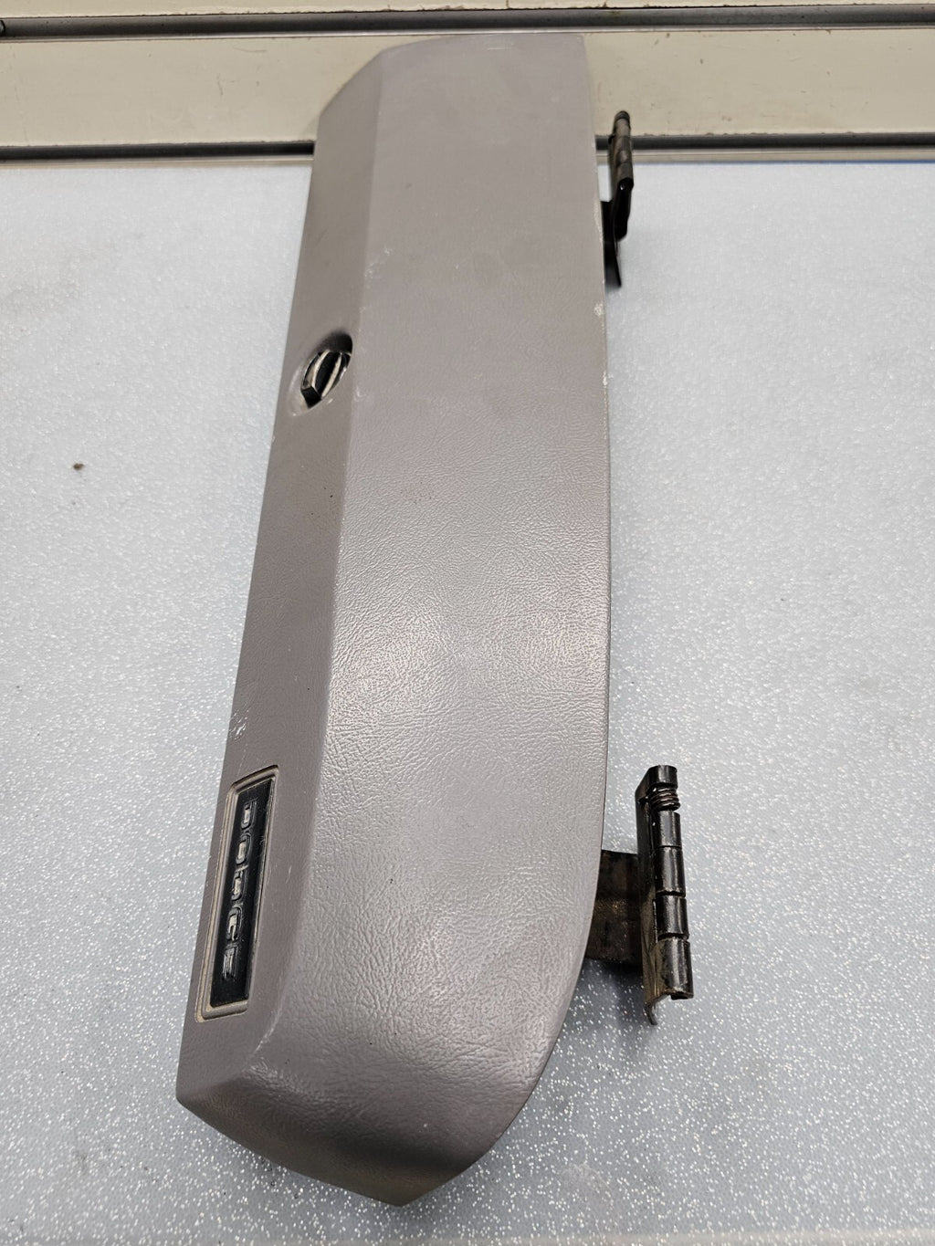 🔥81-93 Dodge Ramcharger W350 D150 D250 350 GLOVE BOX Storage Compartment Gray