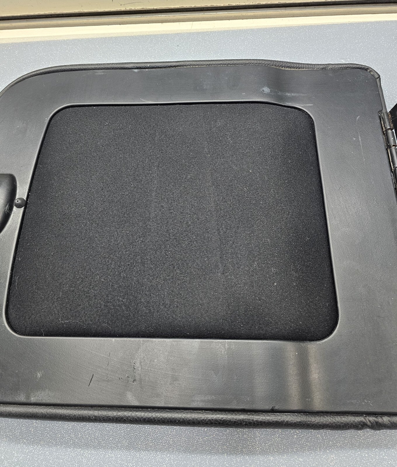 🔥02-08 Dodge RAM Center Console Jump Seat ARMREST Cover Lid Leather BLACK JS7