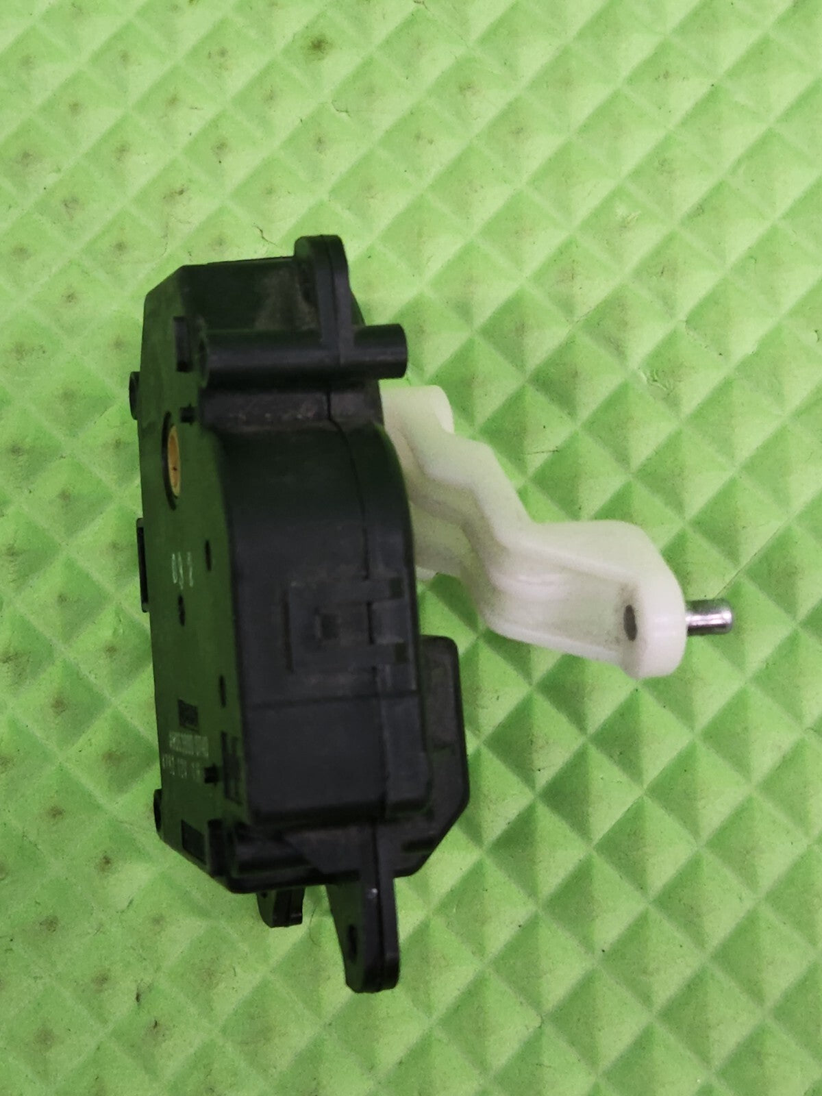 2005-2010 HONDA ODYSSEY A/C HEATER BLEND DOOR ACTUATOR OEM BLACK