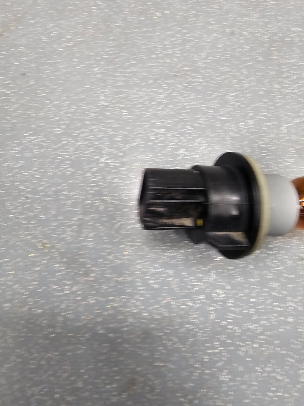 2008-2010 Dodge Ram 1500 2500 3500 Turn Signal Light Bulb Socket Flasher