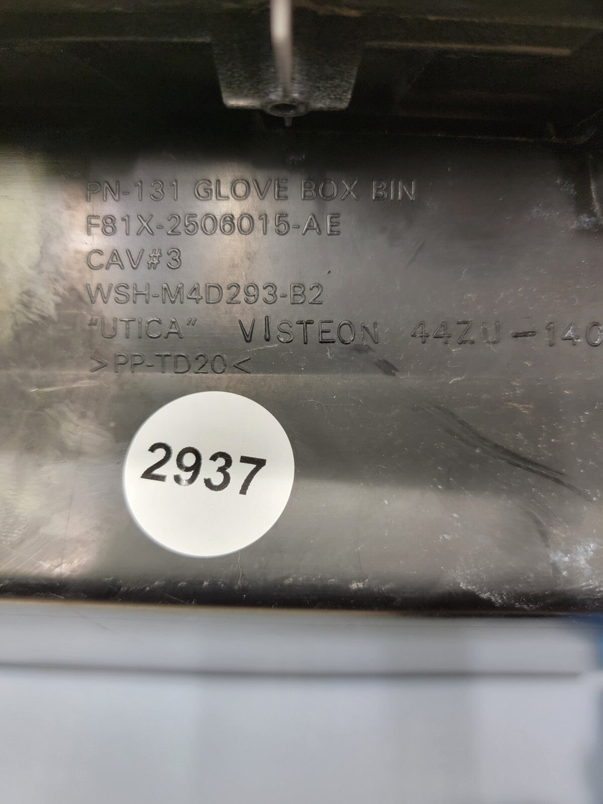 🔥05-07 Ford F250 F350 Super Duty Glove Box Storage Compartment GRAY G10