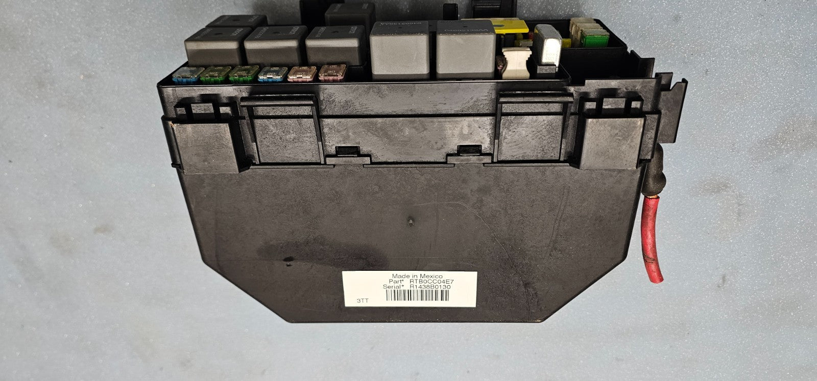 🔥08-09 Dodge Grand Caravan Journey Town Country Fuse box TIPM Power Module OEM