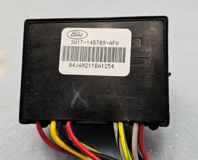 🔥1998–2002 Ford Crown Victoria Grand Marquis Town Car Driver Power Seat Control