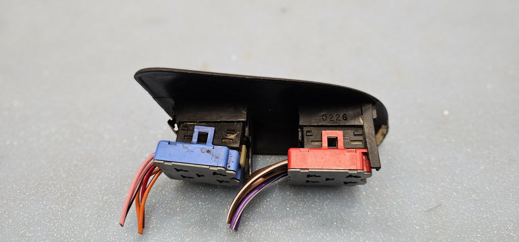 🔥94-97 Dodge Ram Front Right Passenger Power Window Door Switch Assembly Black