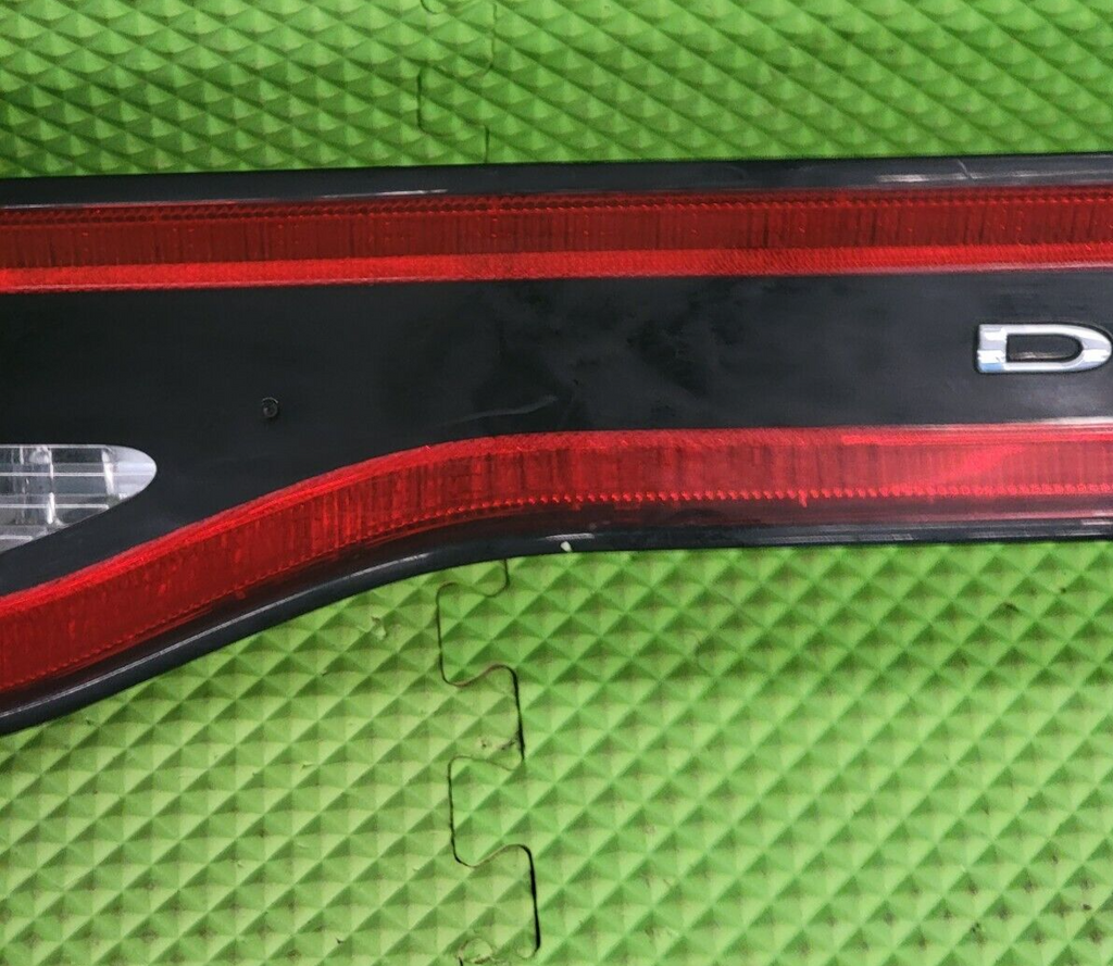 🔥2013-2016 Dodge Dart LED Trunk center Tail Light Lamp Brake Panel OEM RED