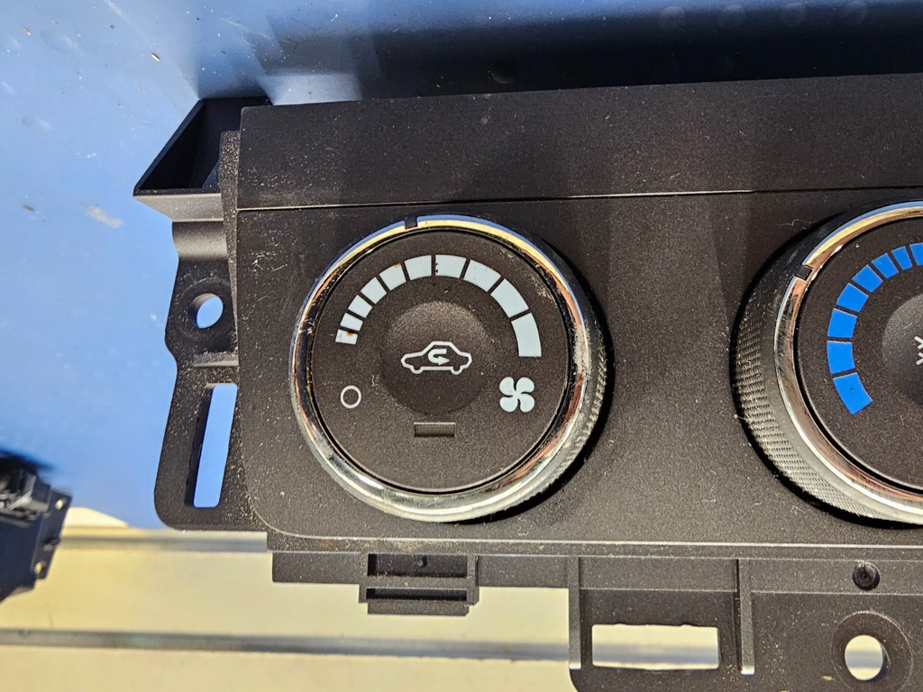 🔥2006 LUCERNE Temperature Dash AC A/C Climate Control Heater Temperature HVAC
